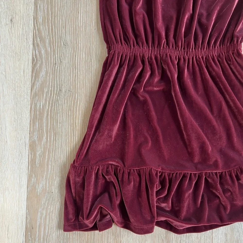 GAP Kids Burgundy Velvet Tiered Dress Elastic Waist Short Sleeve Girls Large